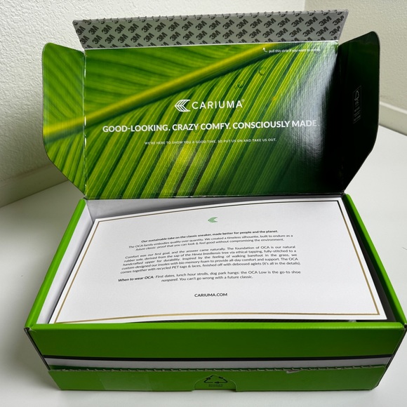 Cariuma Rose Canvas
OCA LOW|NIB|The Perfect Tennis Shoe! - Picture 3 of 10